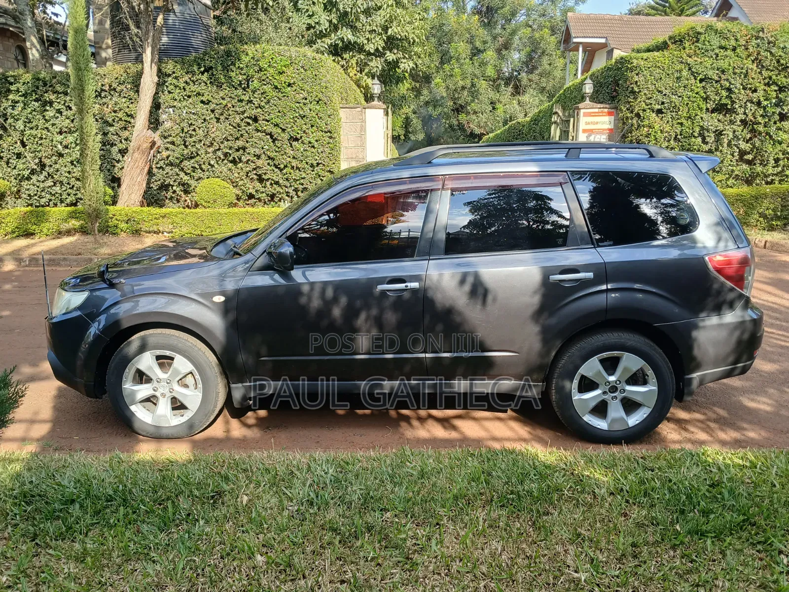 Subaru Forester 2010 Black