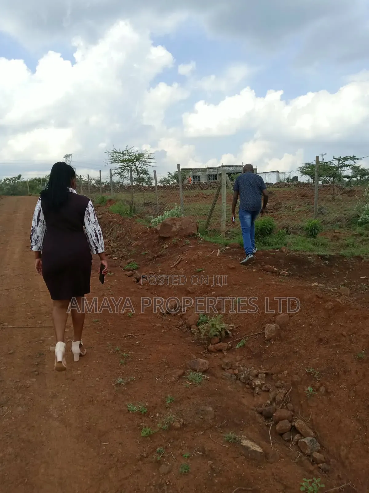 1/4 Plots for Sale Near Tarmac