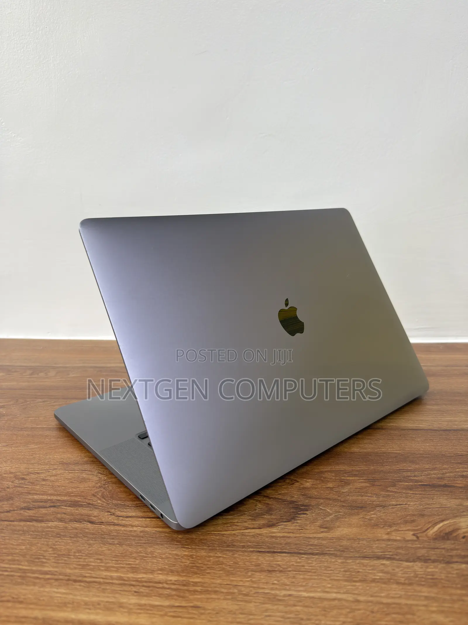 Laptop Apple MacBook Pro 64GB Intel Core i9 SSD 1T