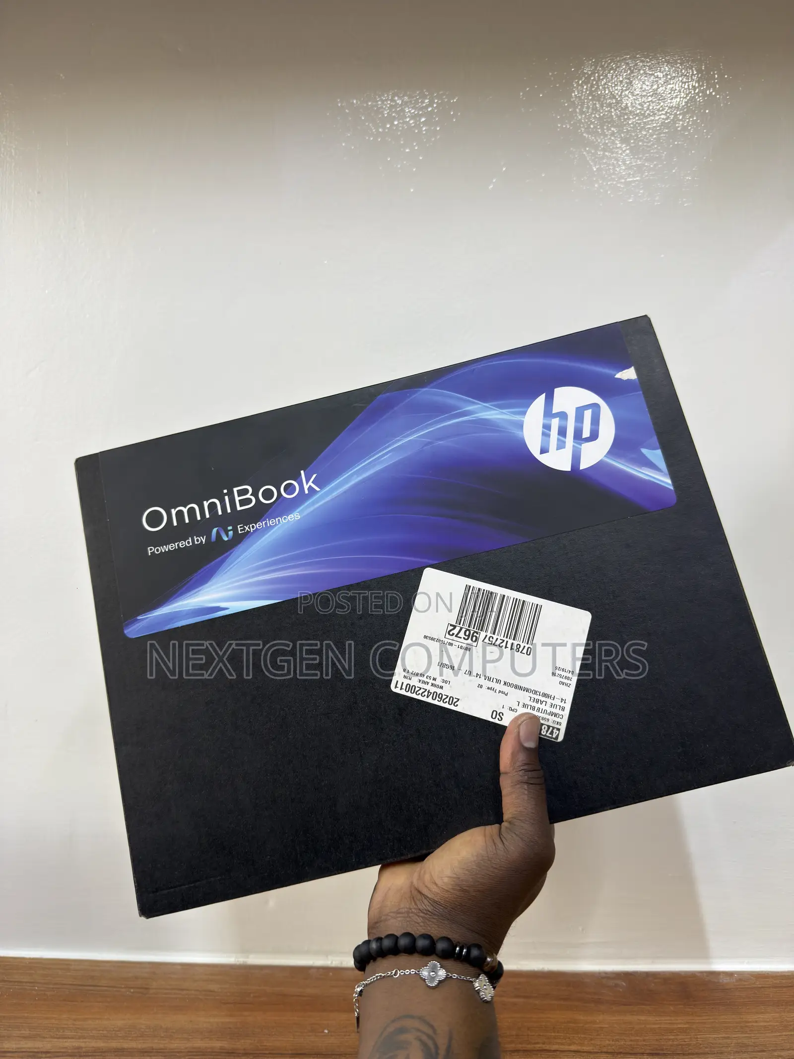 New Laptop HP OmniBook Ultra Flip 14" 16GB Intel Core Ultra 7 SSD 1T