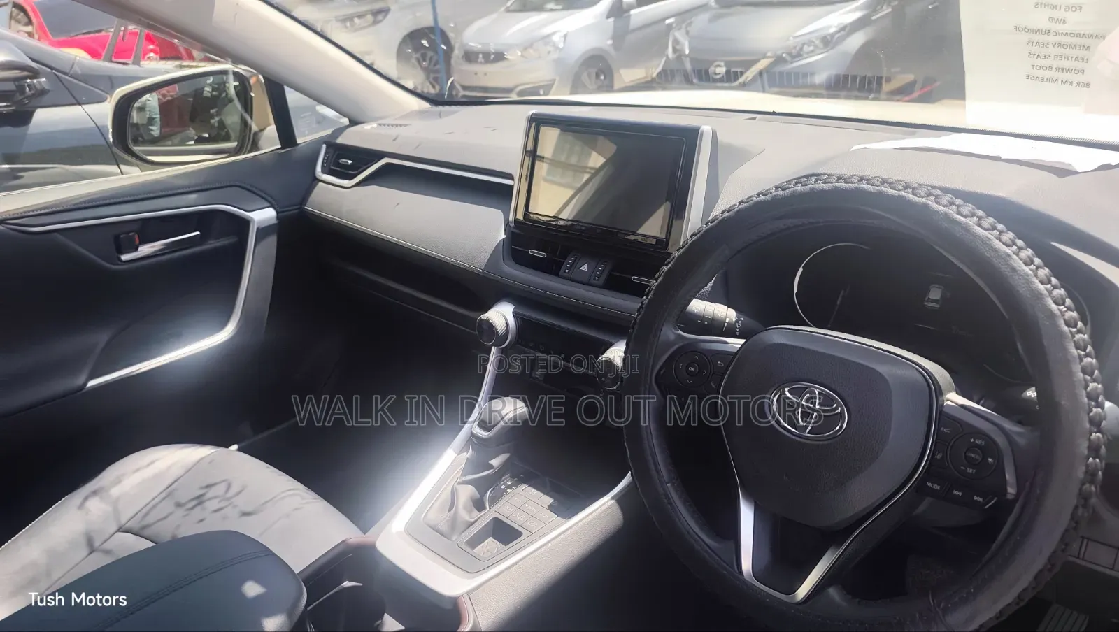 Toyota RAV4 2019 Pearl
