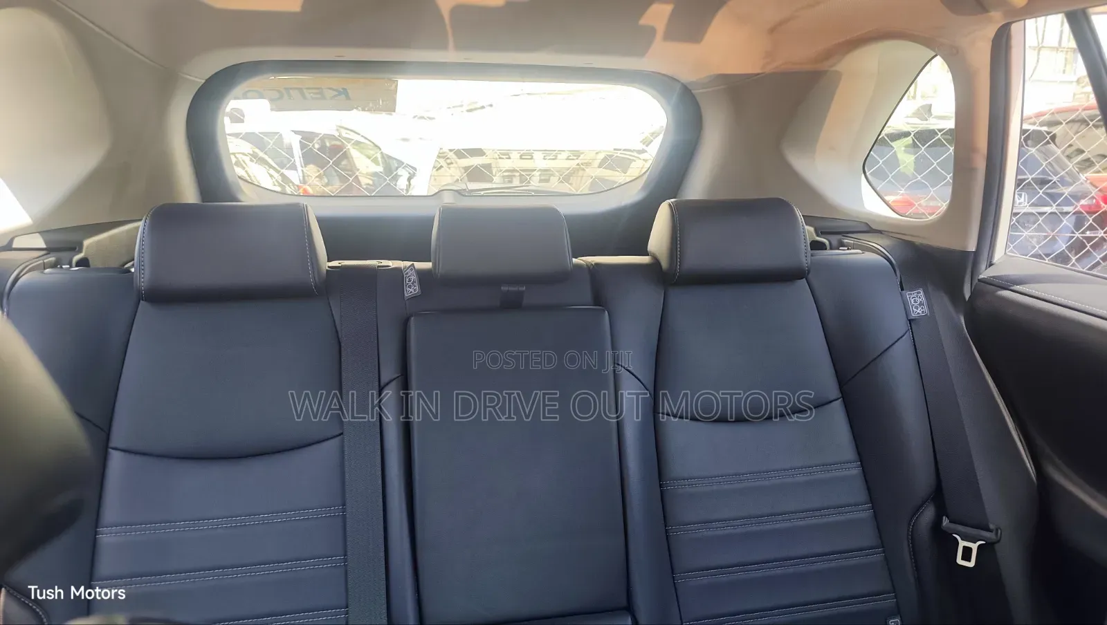 Toyota RAV4 2019 Pearl