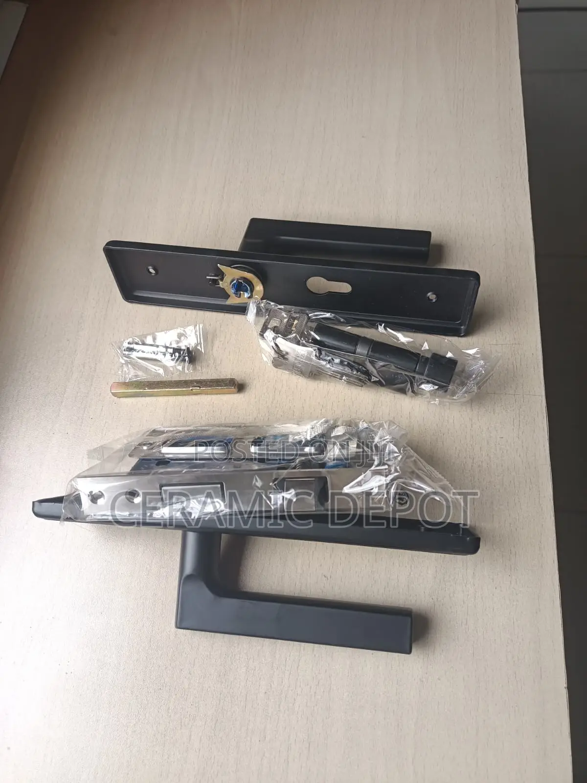 Door Lock With Handle A18