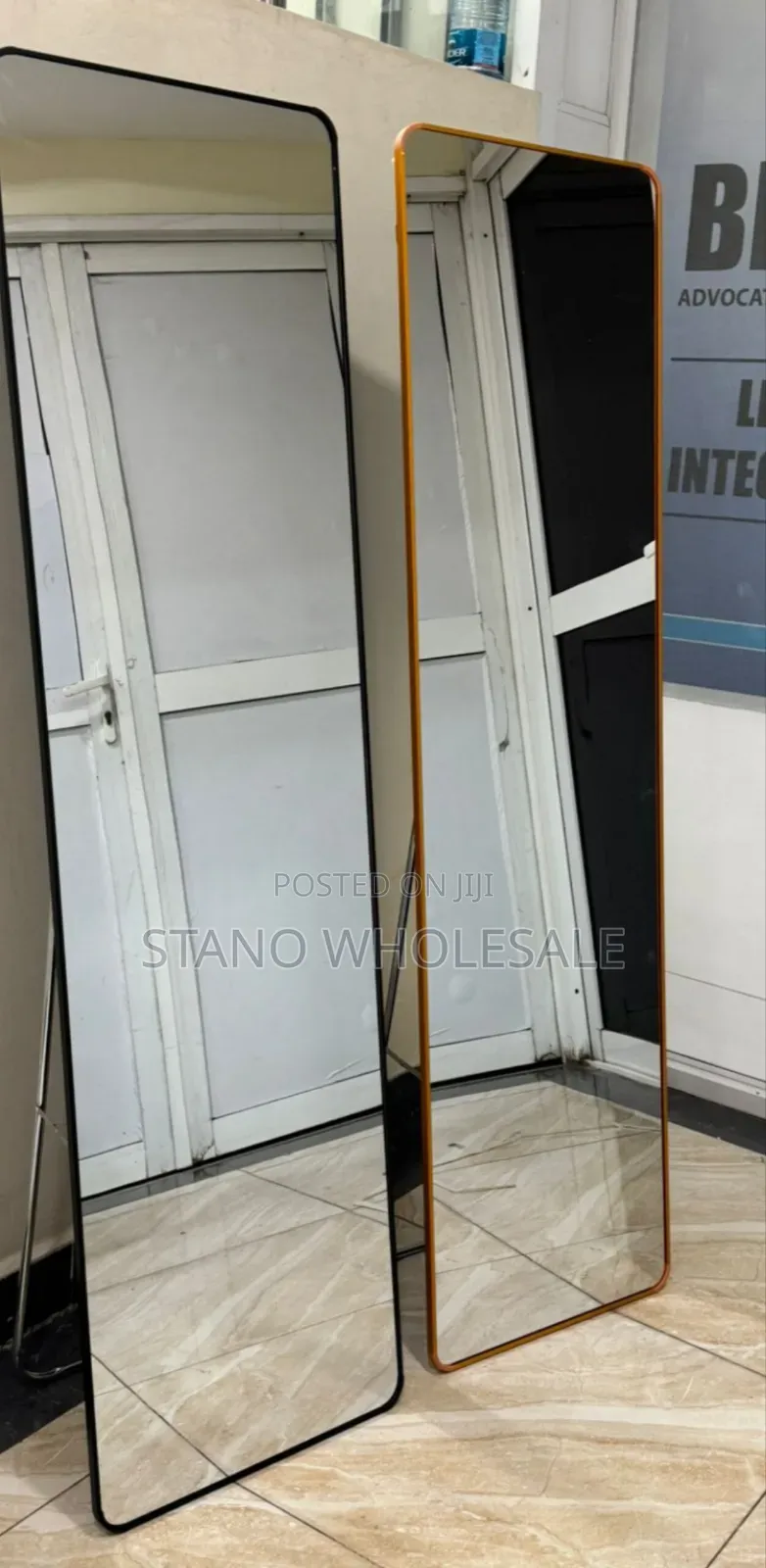 Stand Dressing Mirror