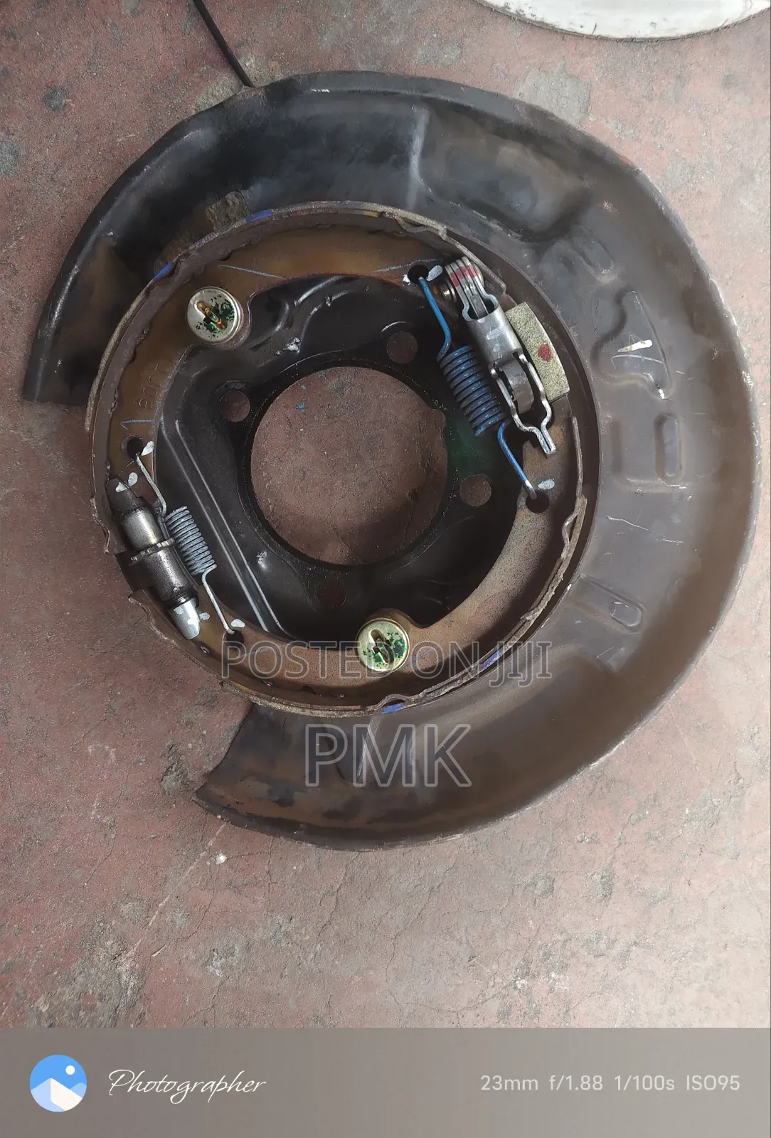 Toyota Mark X Back Plate and Lining