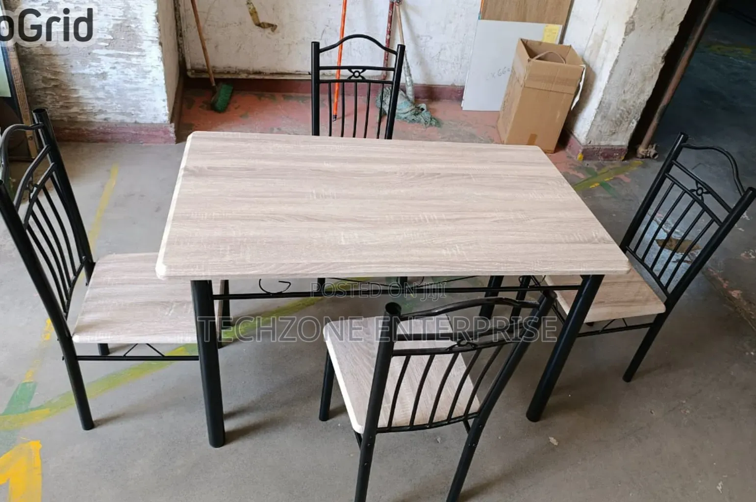 Modern Executive 4 Sitter Dinning Table 