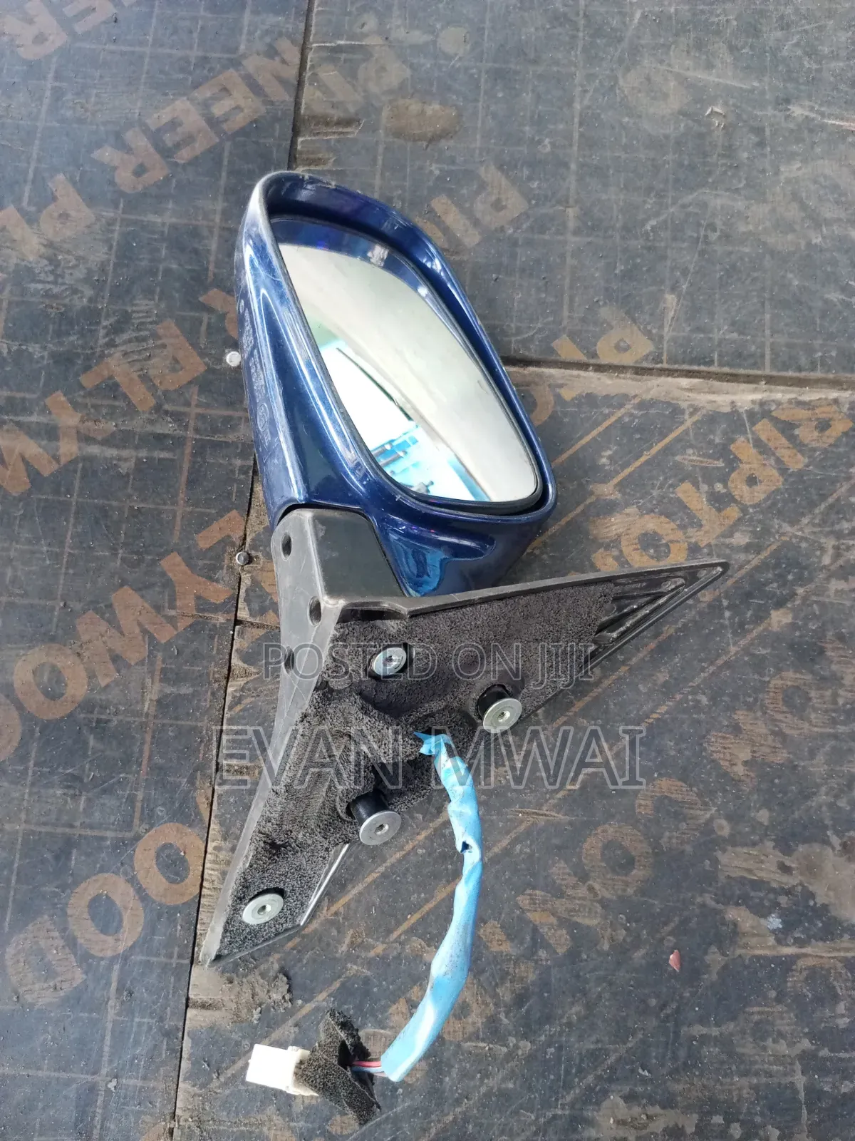 Subaru Impreza 2008  Side Mirror Left Only