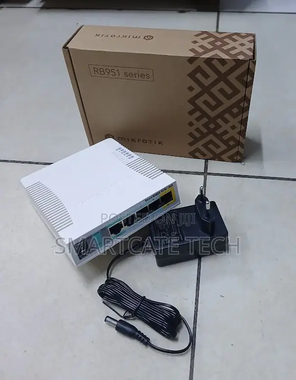 MikroTik RB951Ui-2HnD WiFi Router – Fast & Reliable Connectivity