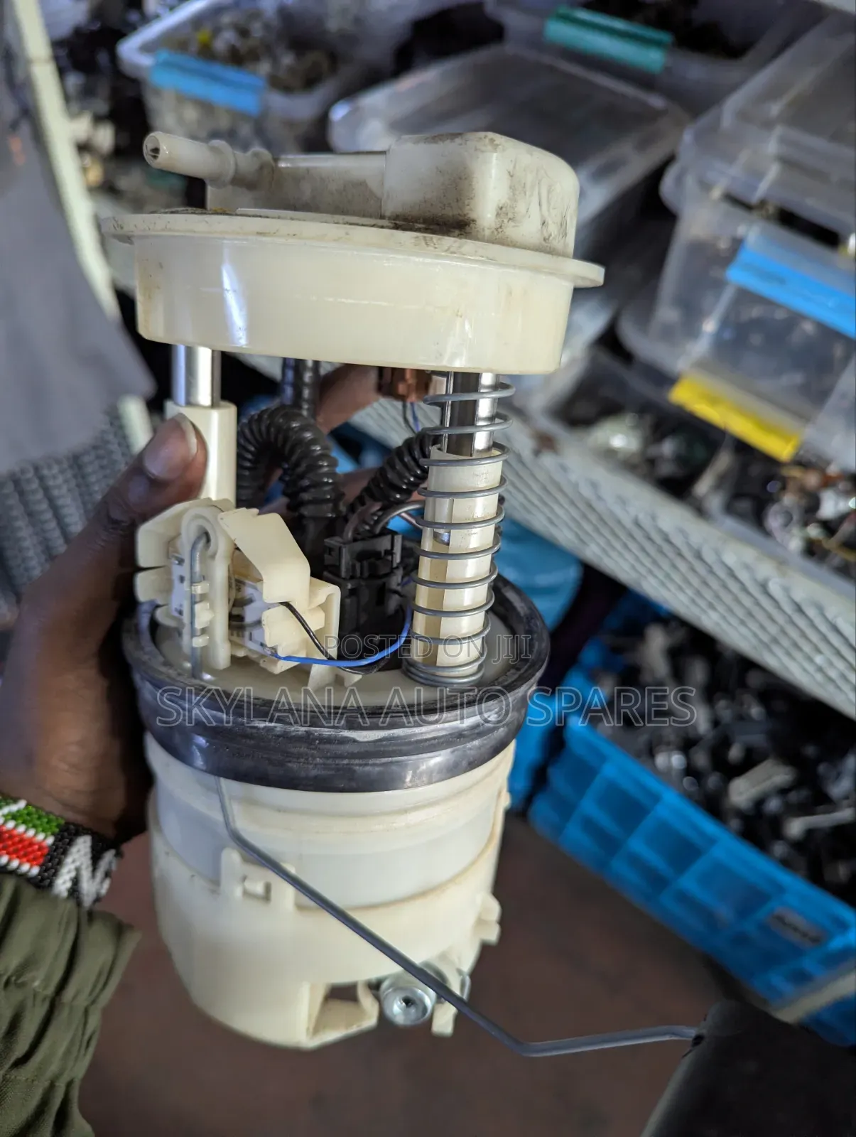 Nissan Tiida Fuel Pump
