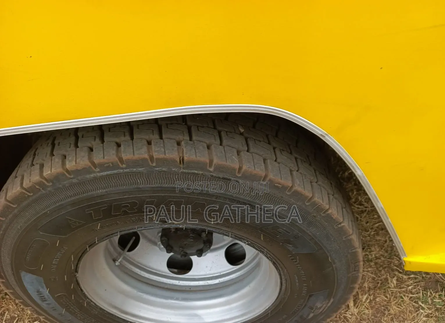 Isuzu NQR 2016 Yellow
