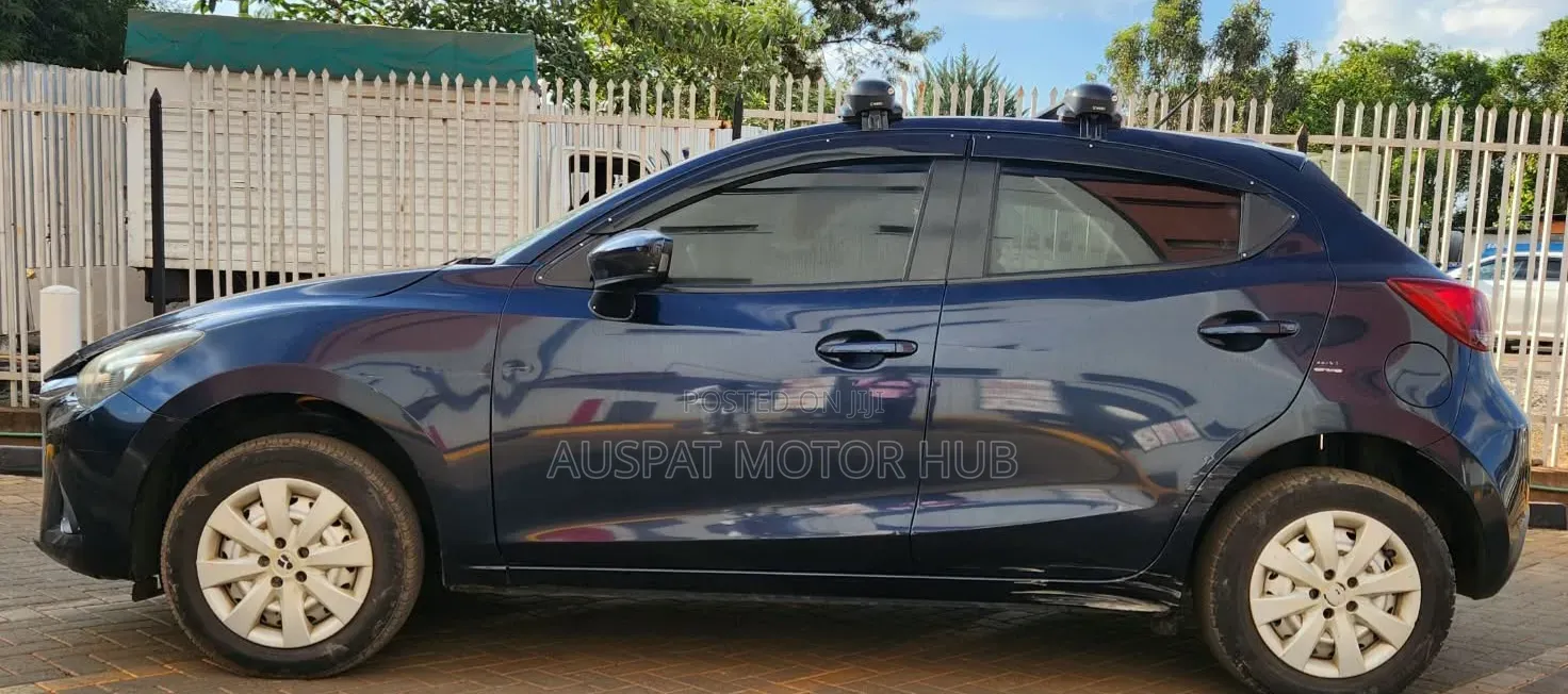 Mazda Demio 2015 Gray