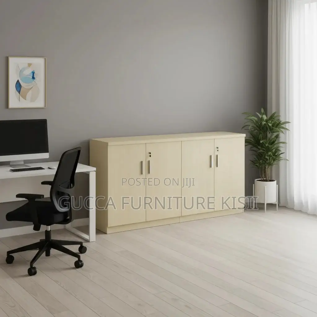 Credenza Cabinet; 4-Door Office Filling Credenza Cabinet