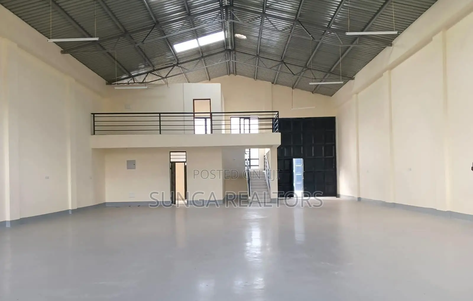 Warehouse for Rent in Industrial Area