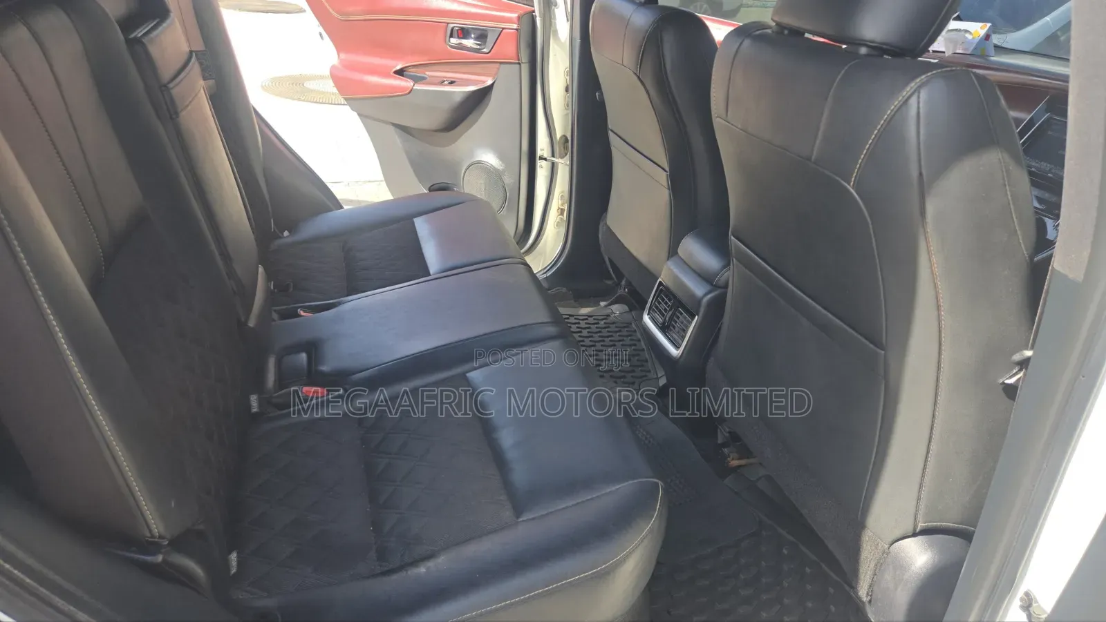 Toyota Harrier 2.0 Turbo 2017 White