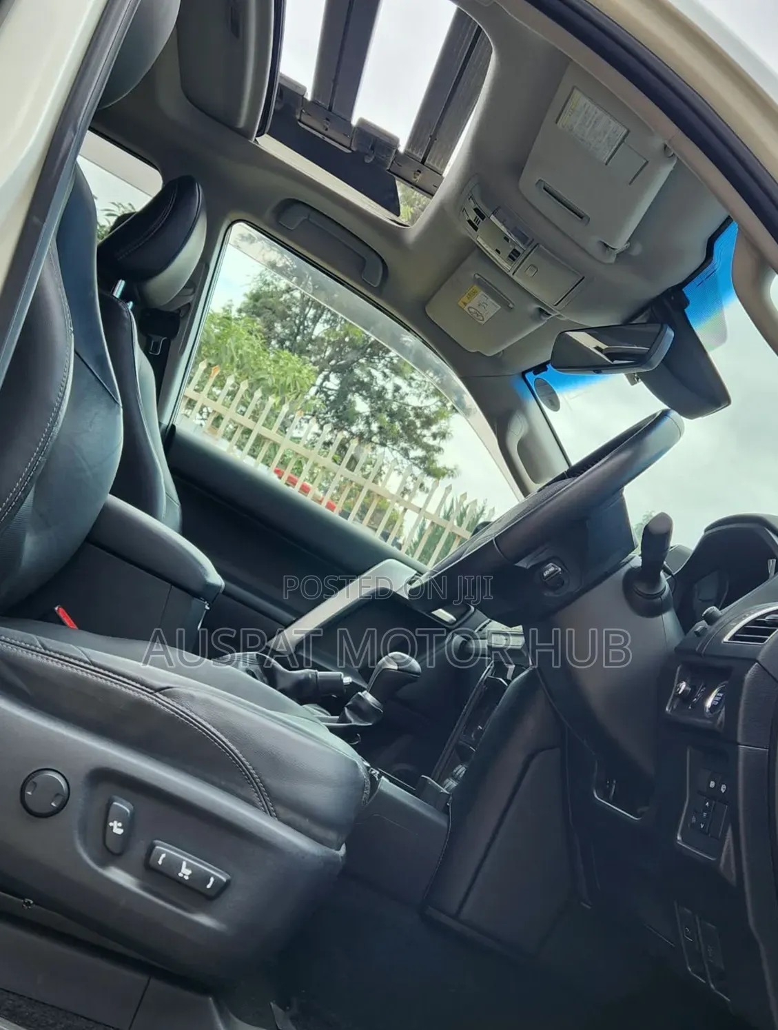 Toyota Land Cruiser Prado 2.8 2021 White