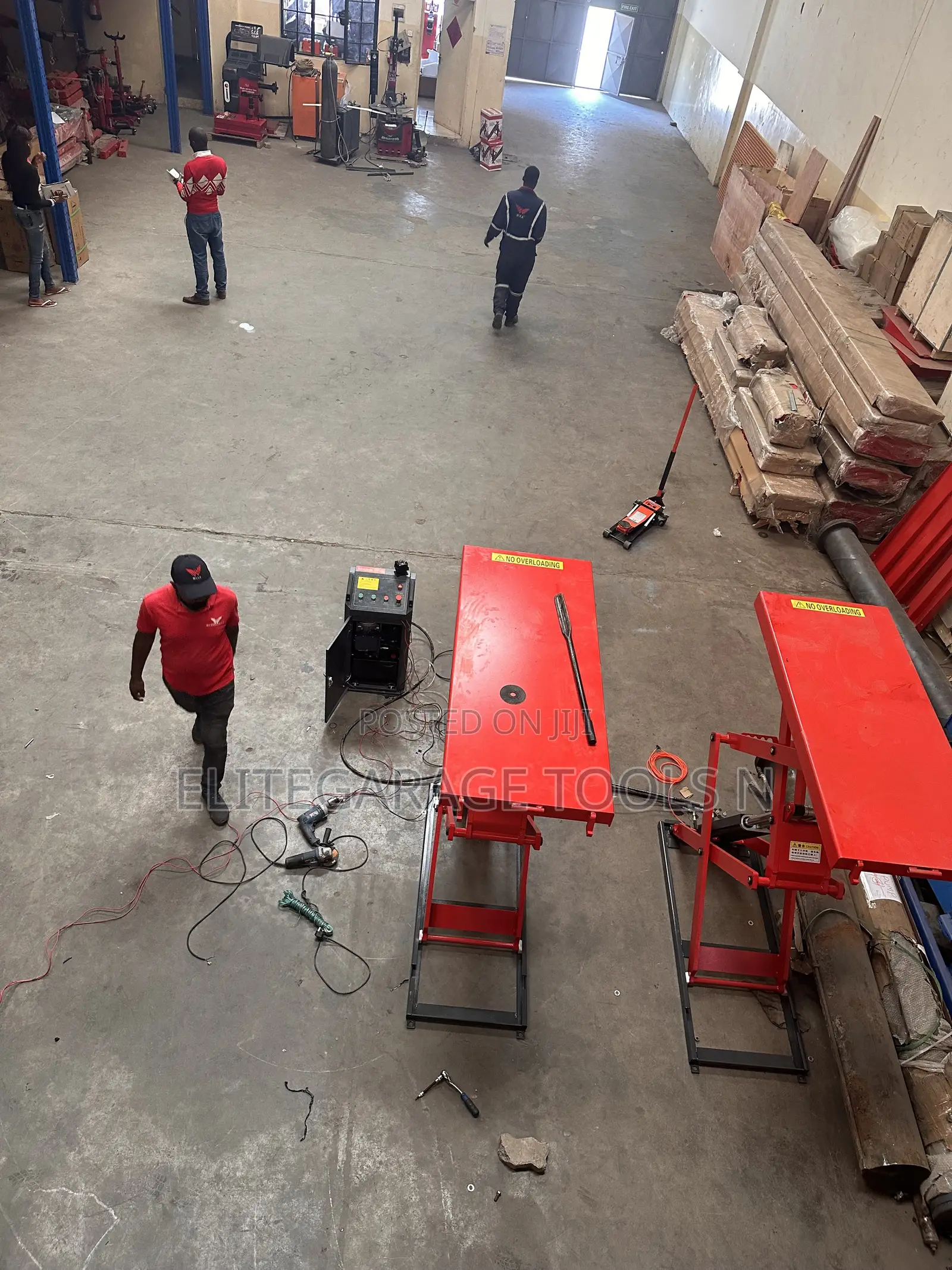 Heavy Duty New Improved Sunshine Italy High Scissor Lift