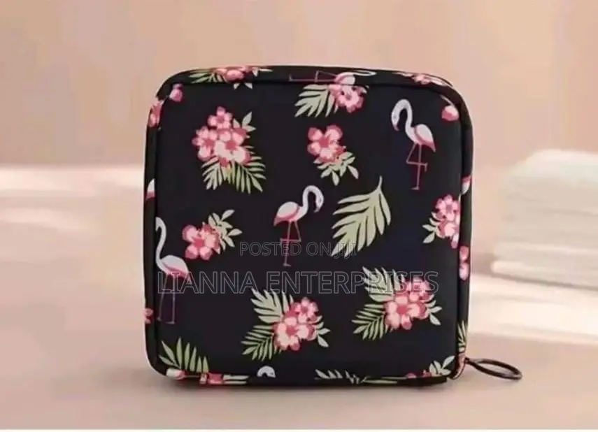 Portable Pad Pouch