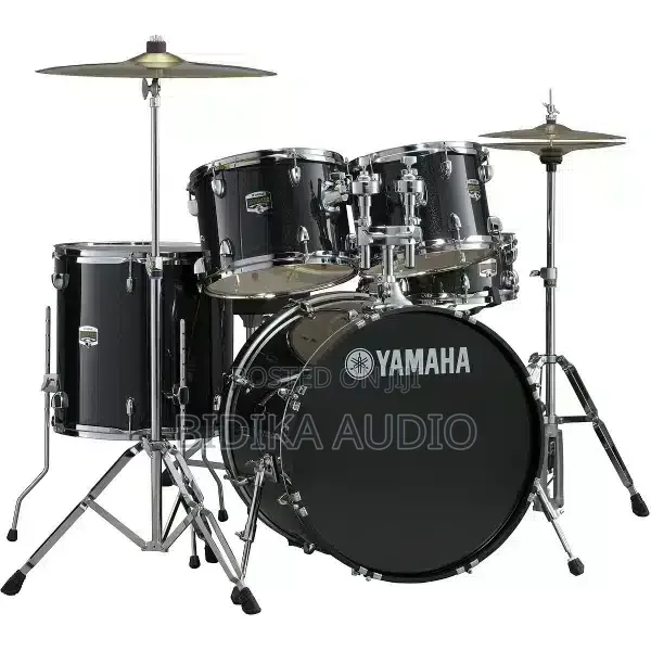 Yamaha Drum Set