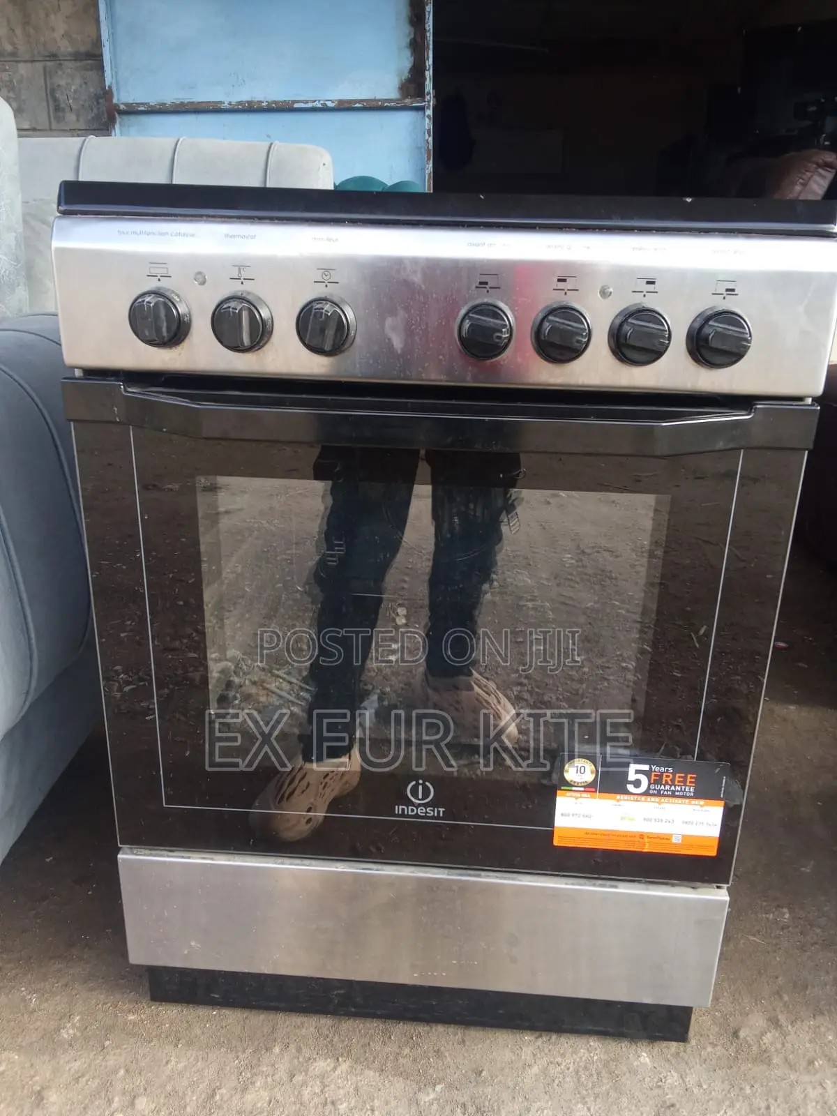 Indesit Cooker Vitro Ceramic Cooker 60*60cm
