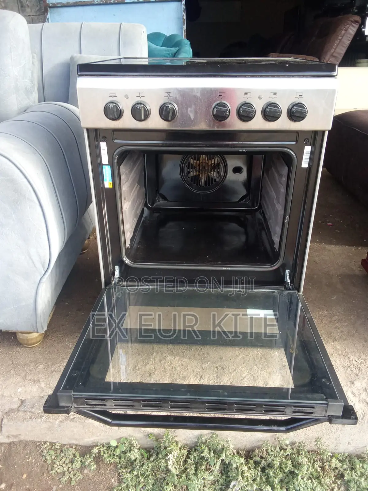 Indesit Cooker Vitro Ceramic Cooker 60*60cm