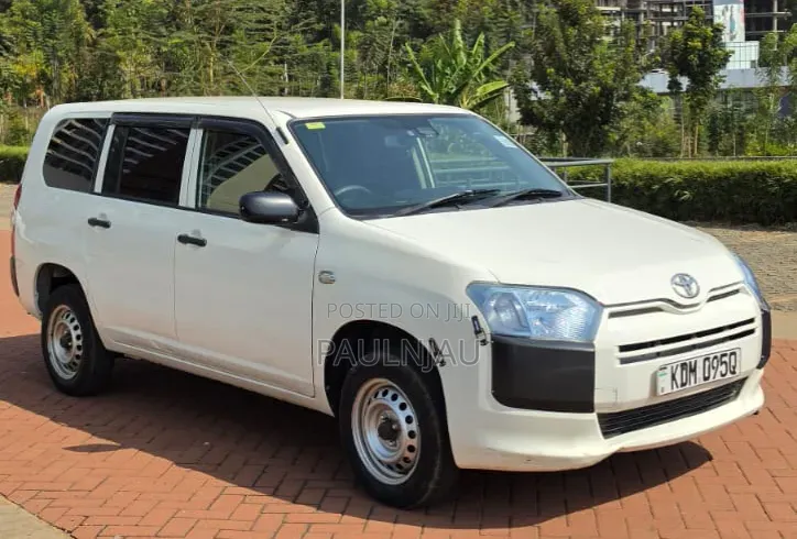 Toyota Probox 2017