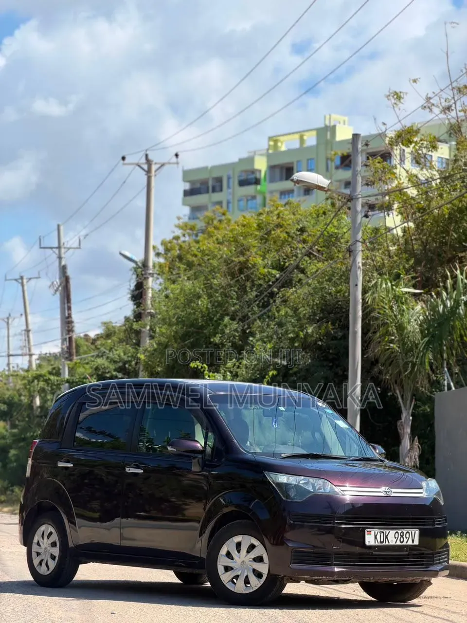 Toyota Spade 1.5 2016 Pink