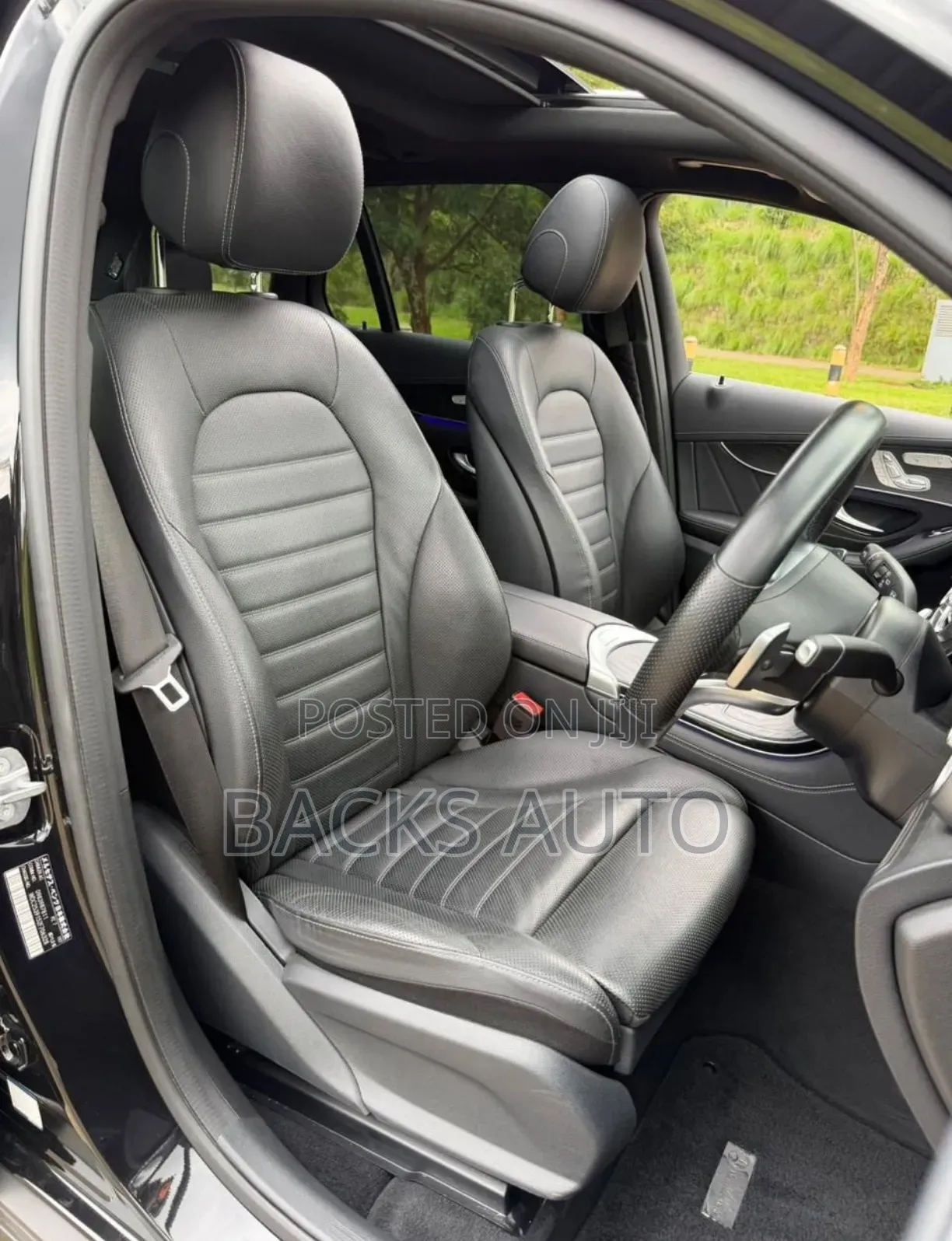 Mercedes-Benz GLC-Class 2021
