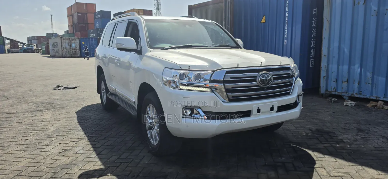 Toyota Land Cruiser 4.5 V8 TD 2020 White