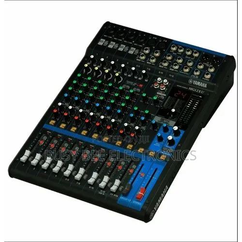 Yamaha MG12XU 12-Channel Mixer