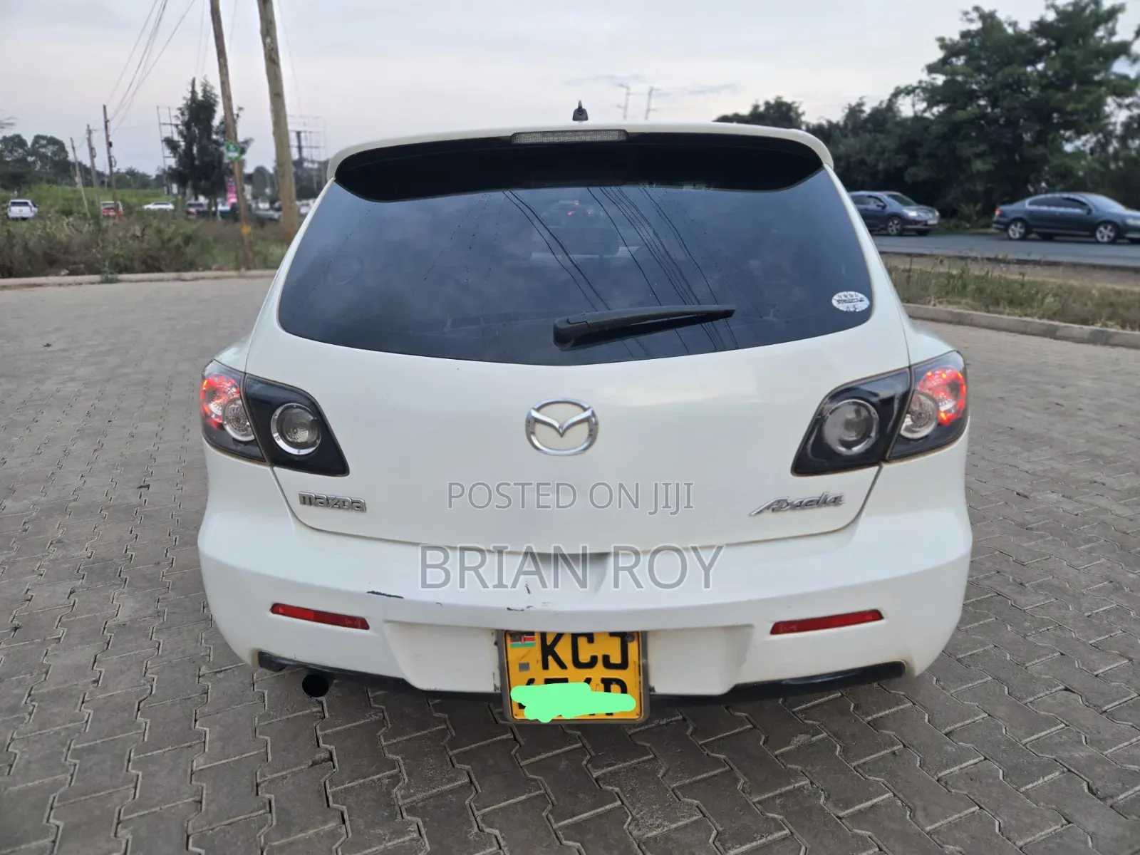 Mazda Axela 2009 White