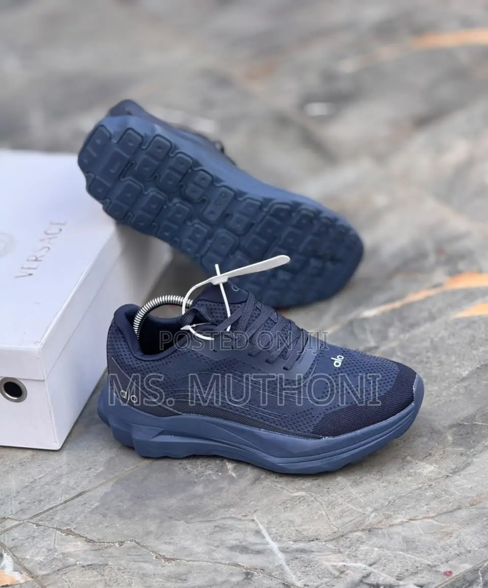 Alo Runners Size 39-45