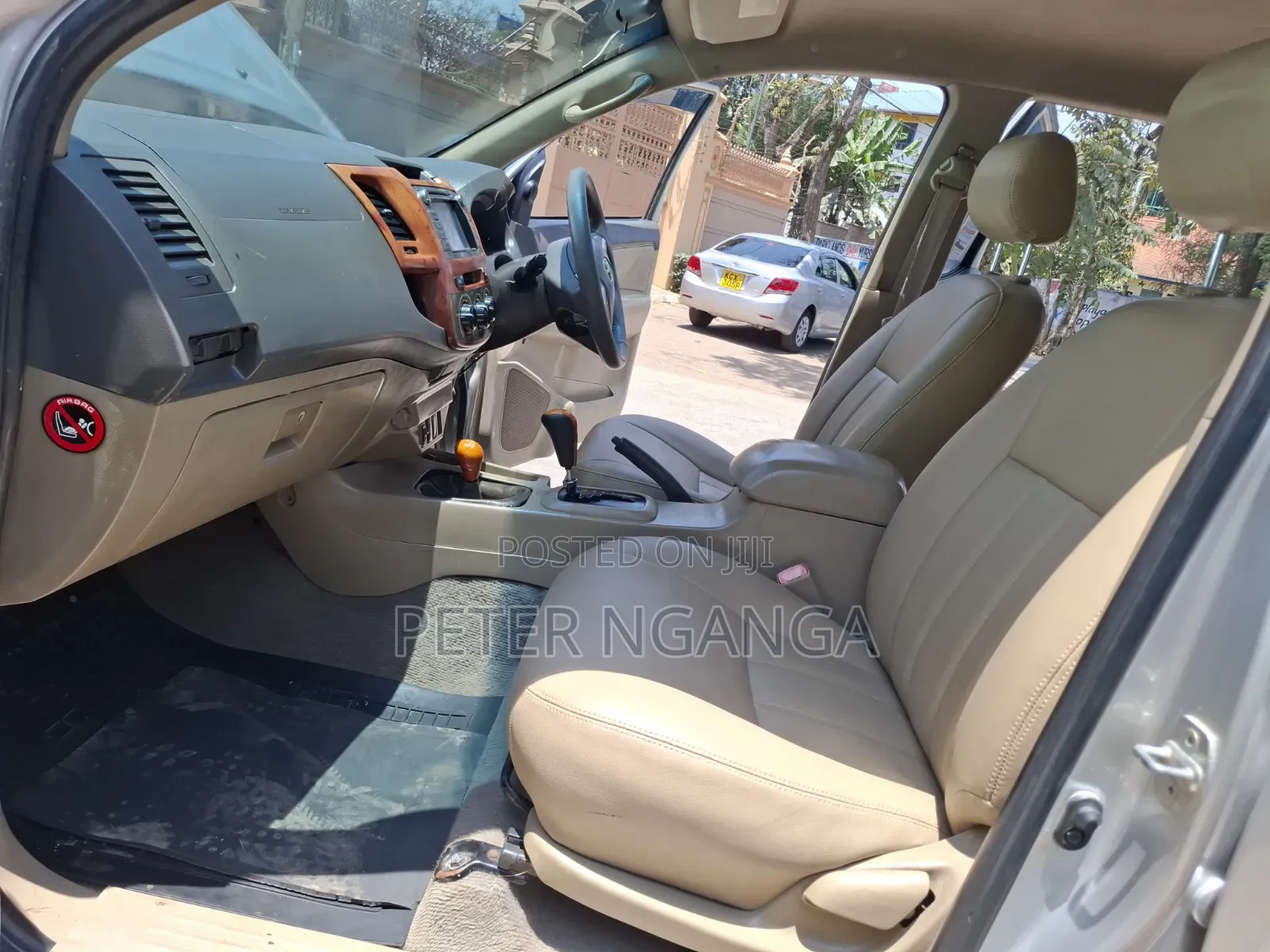 Toyota Hilux 3.0 D-4D 4x4 2013 Silver