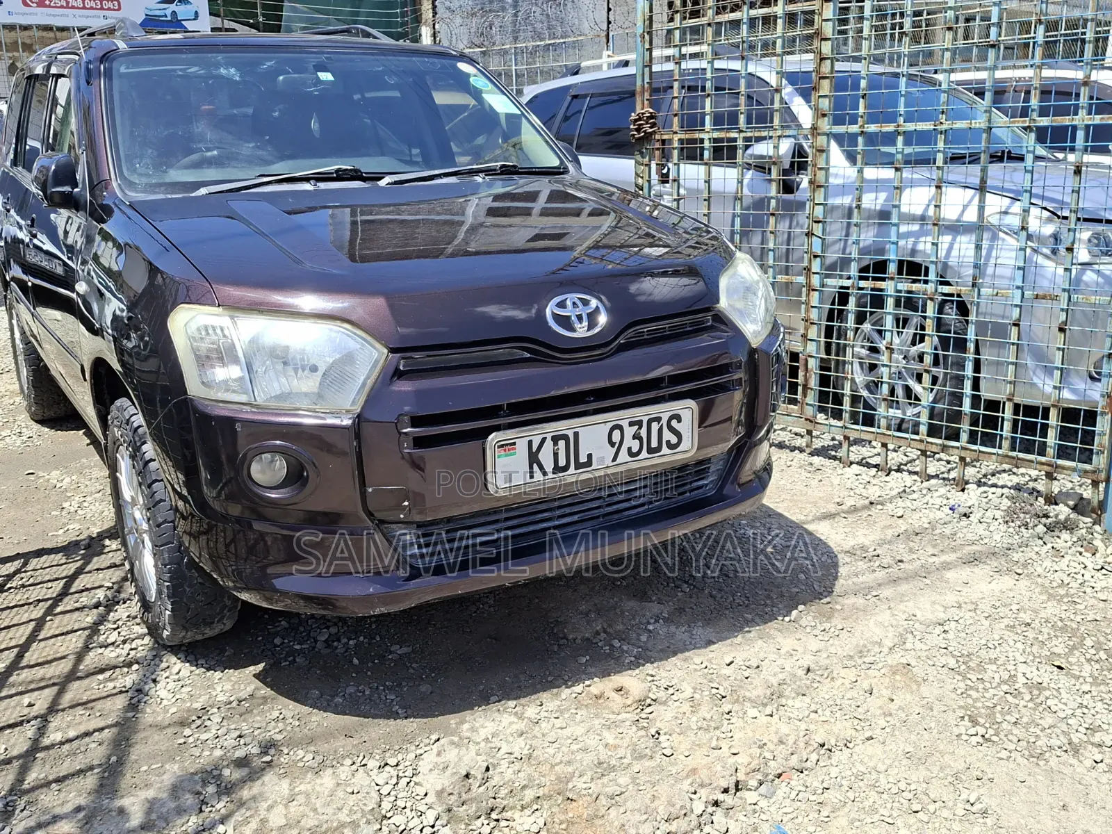 Toyota Probox 1.5 GL 2WD 2016 Maroon