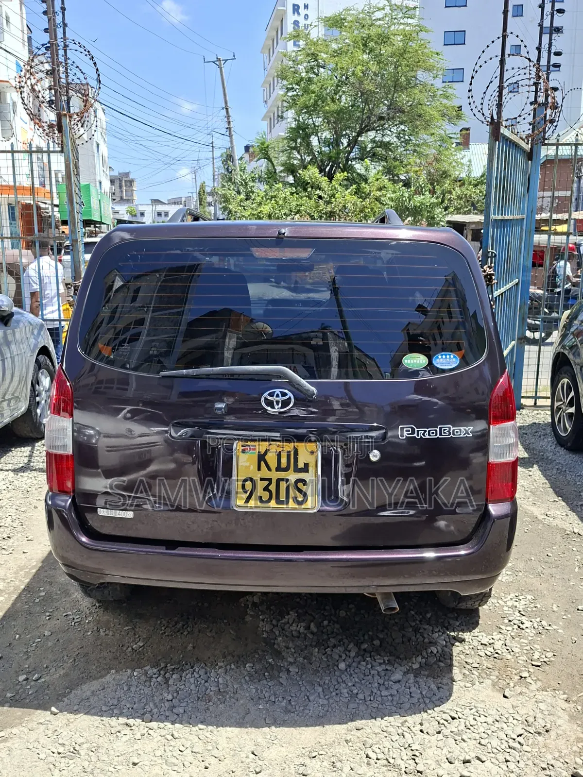 Toyota Probox 1.5 GL 2WD 2016 Maroon