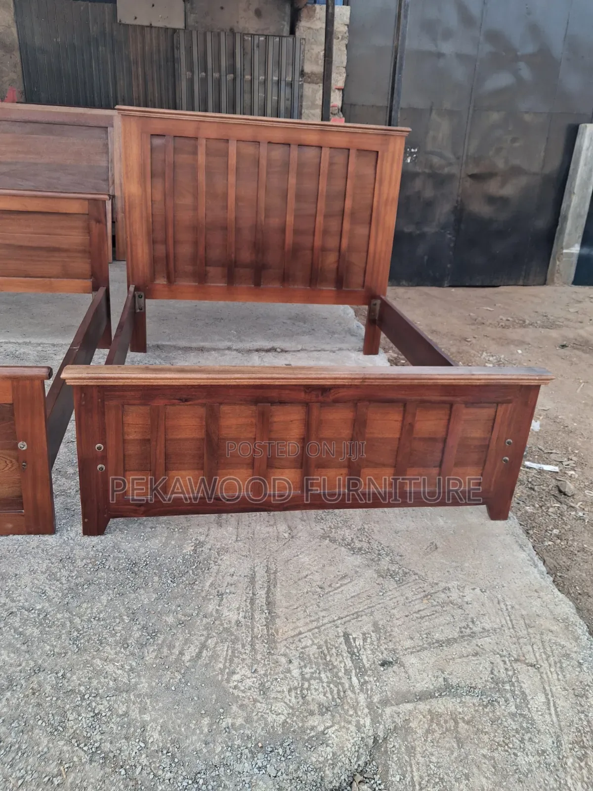 Mahogany Bed