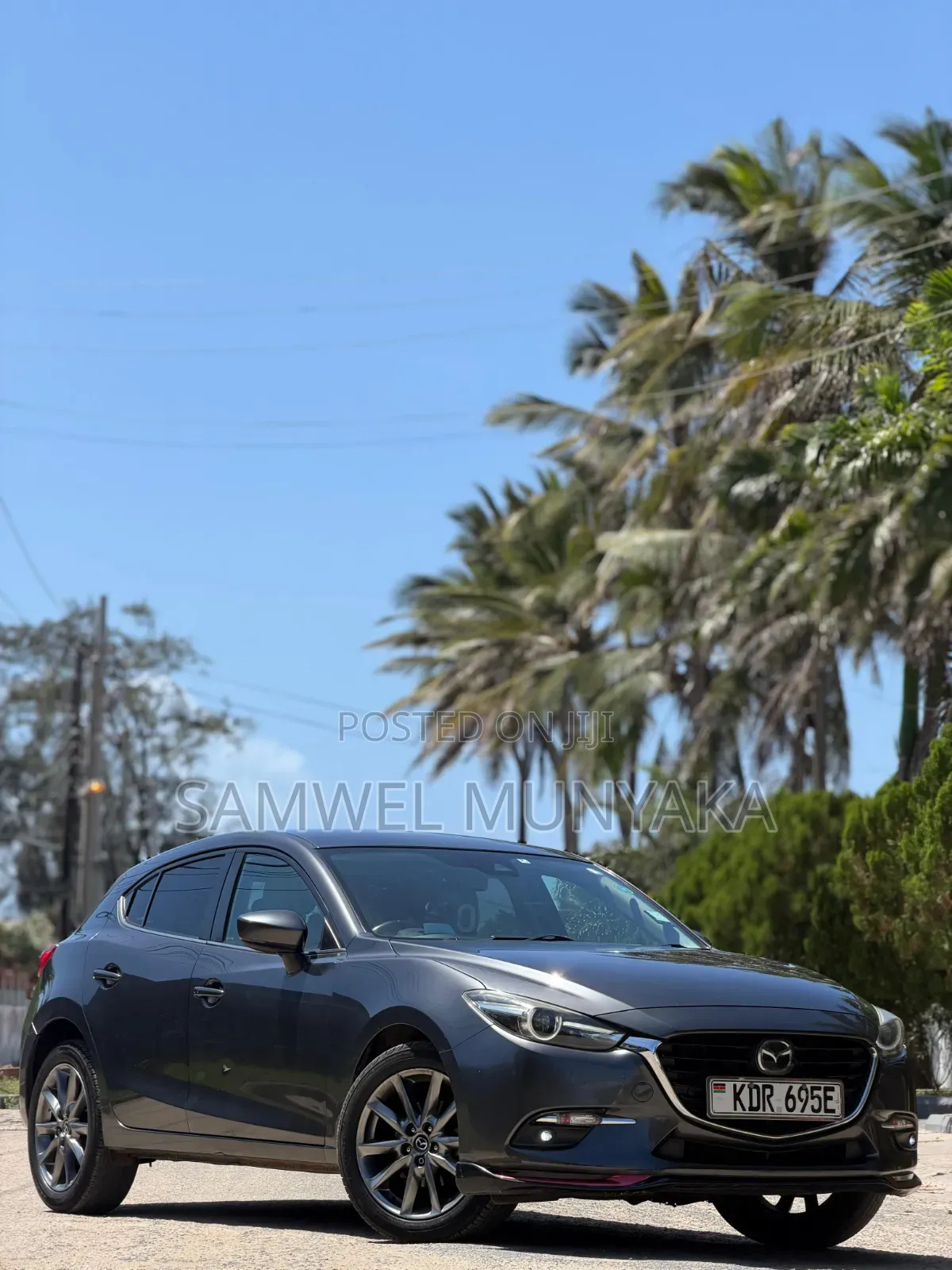 Mazda Axela 2017 Gray