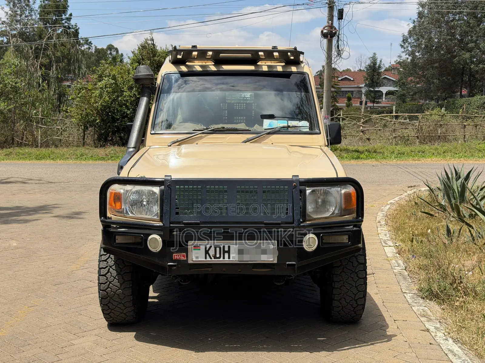 Toyota Land Cruiser 79 Series 2014 Brown