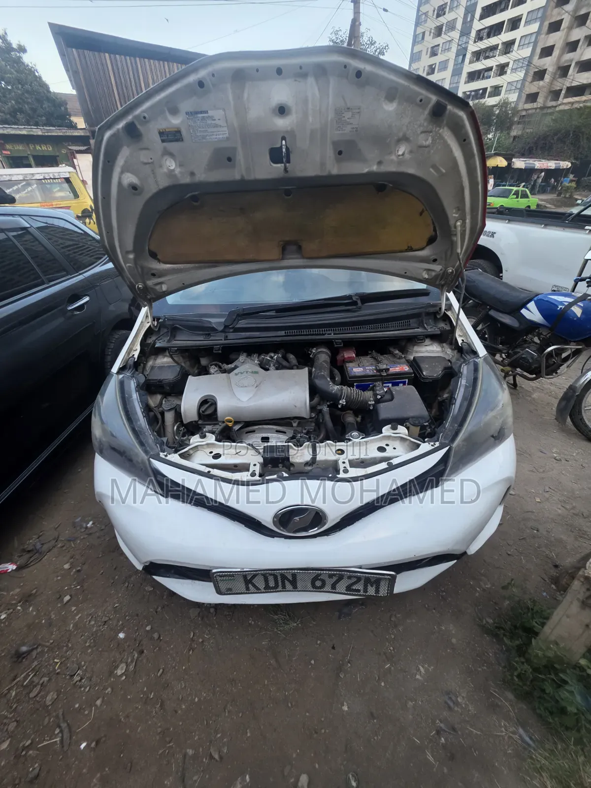 Toyota Vitz 2016 White