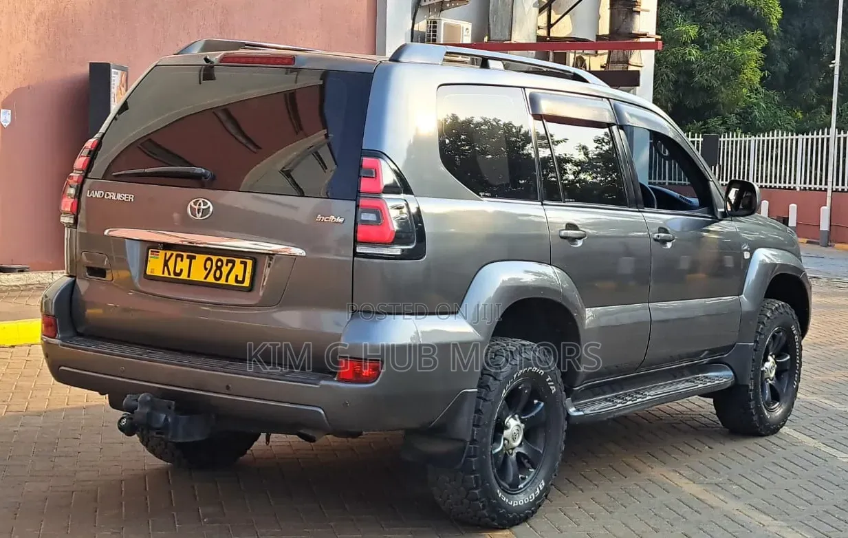 Toyota Land Cruiser Prado 3.0 D-4D 5dr 2008 Gray