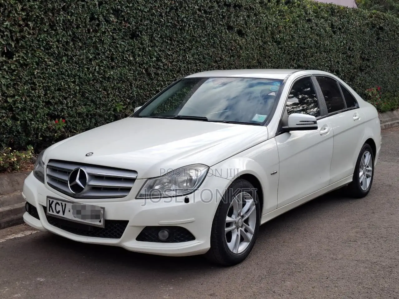 Mercedes-Benz C200 2012 White