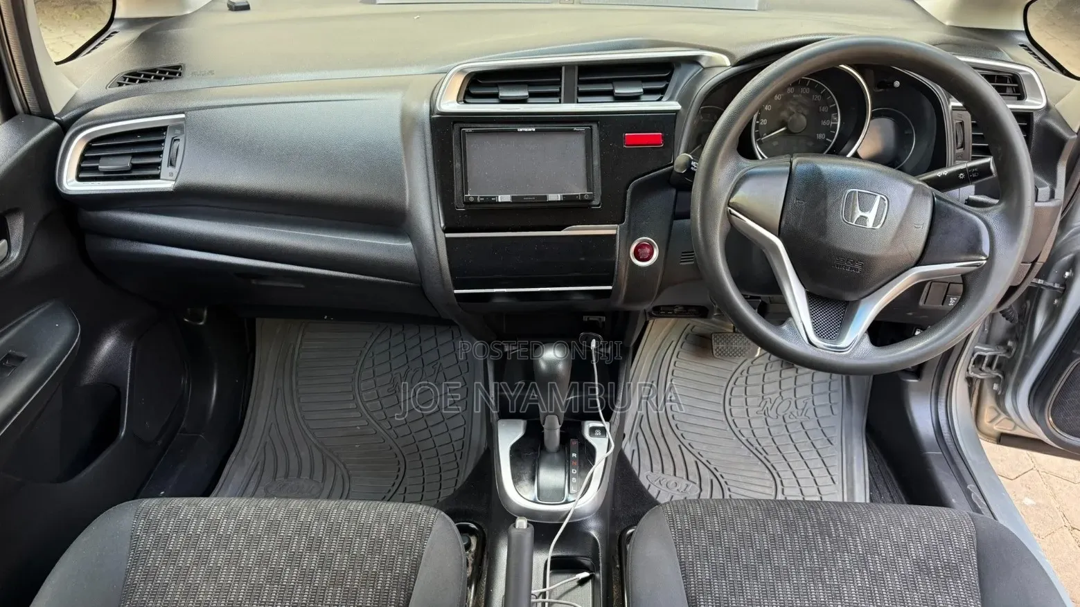 Honda Fit 2015 Silver
