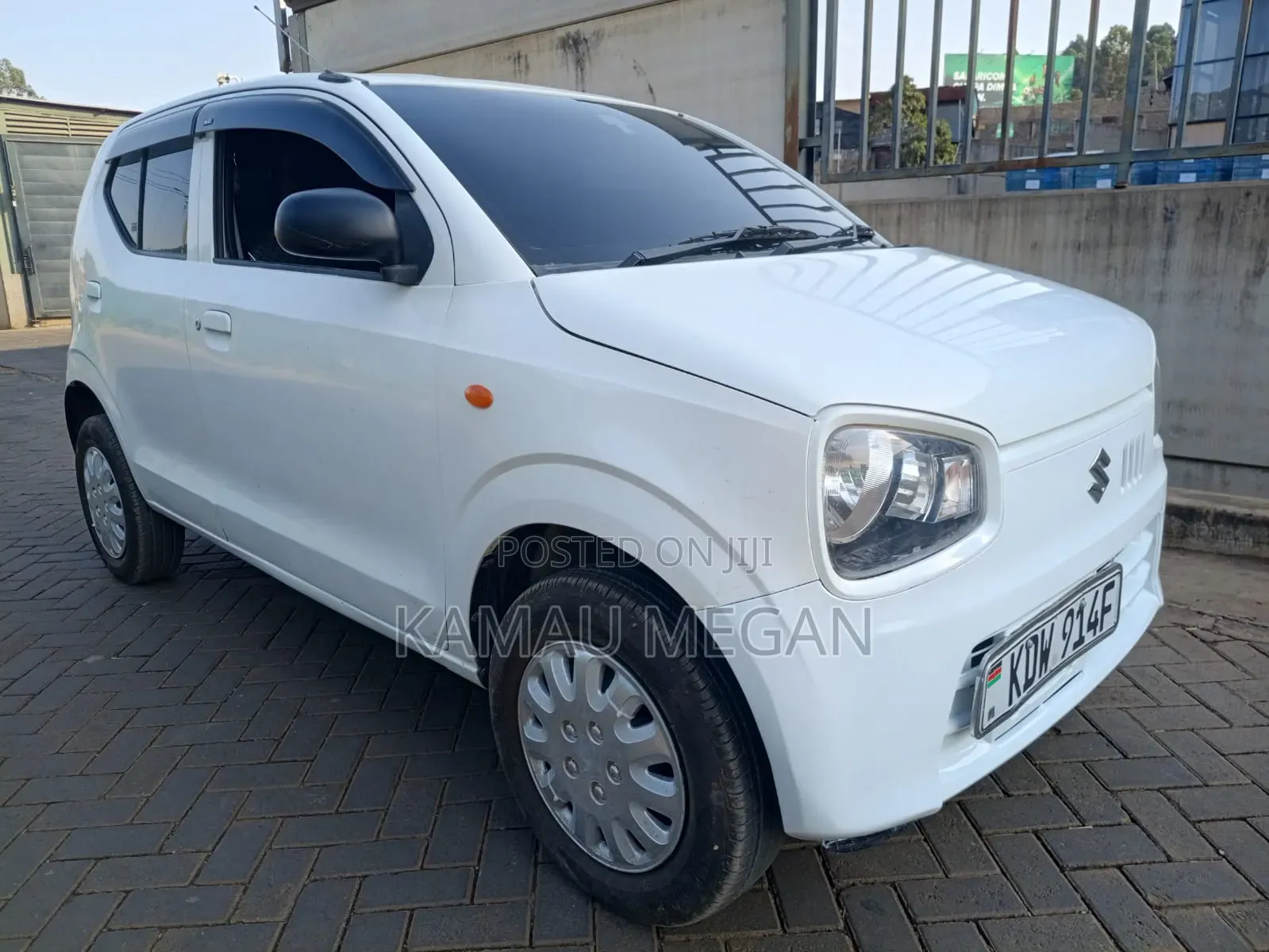 Suzuki Alto 2018 White