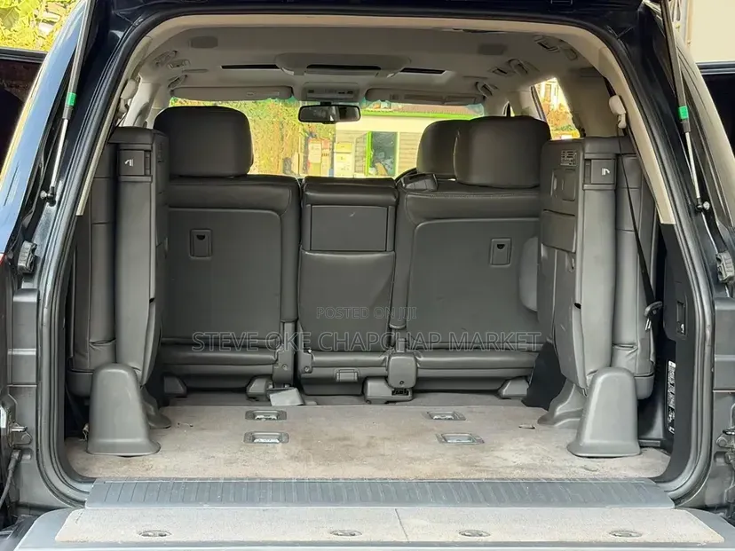 Toyota Land Cruiser 4.6 V8 ZX 2010 Black
