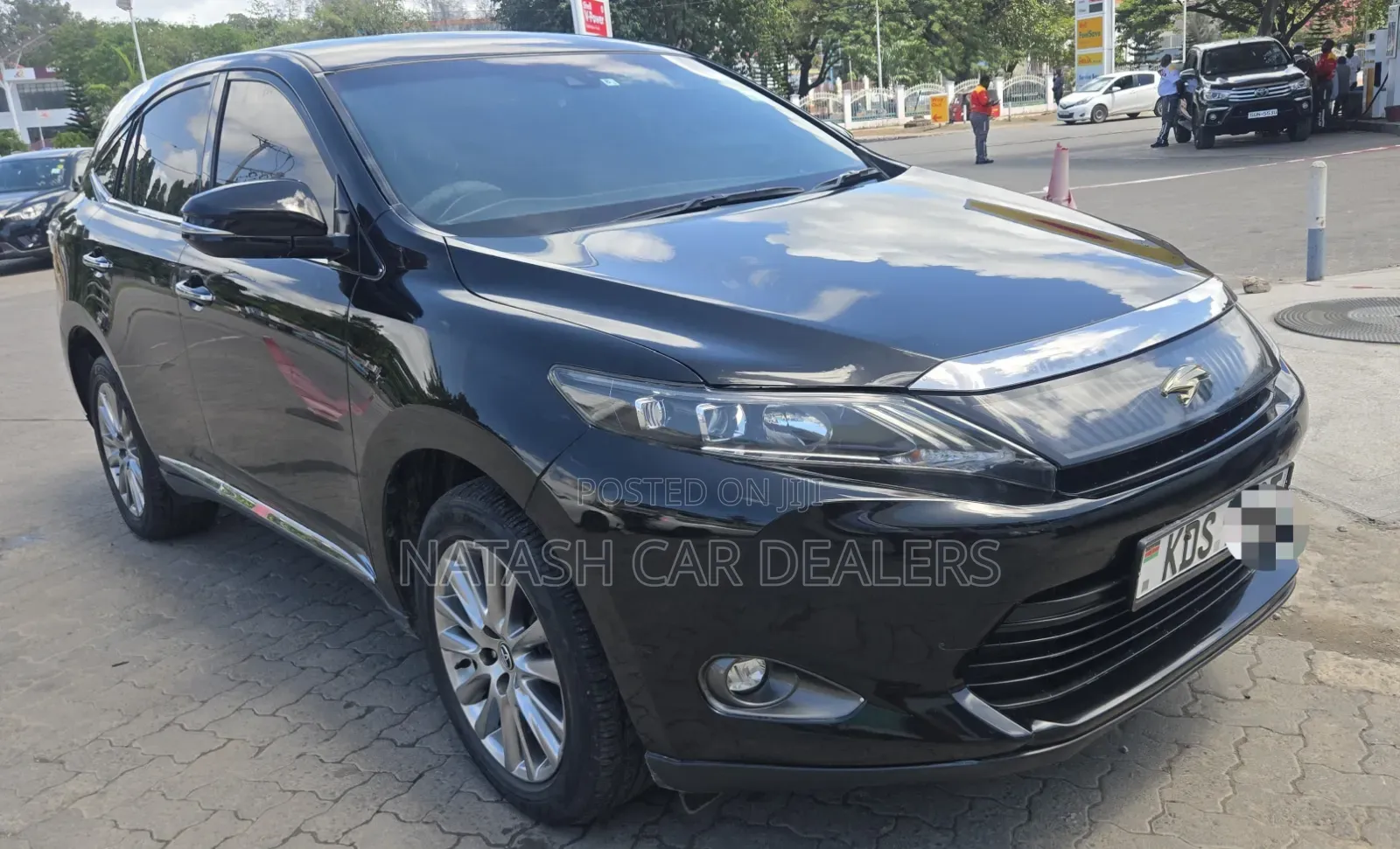 Toyota Harrier 2017 Black
