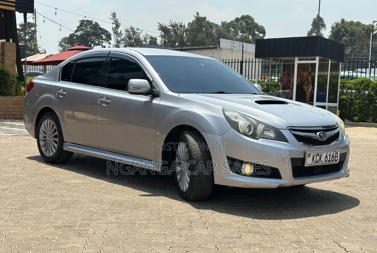 Subaru Legacy 2011 Silver