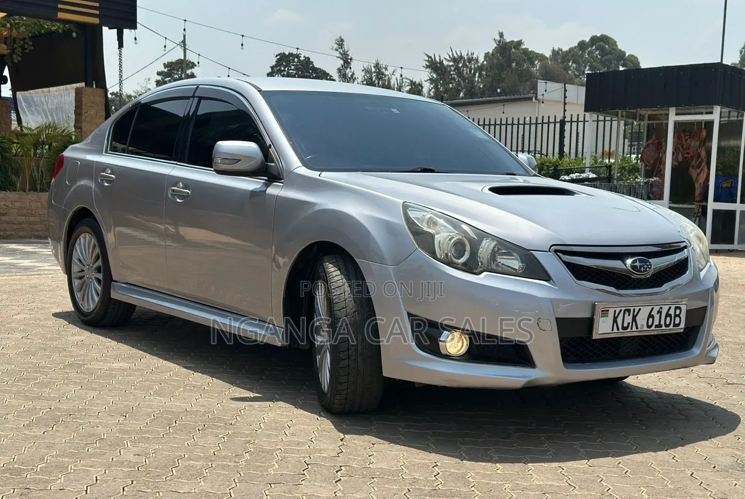 Subaru Legacy 2011 Silver