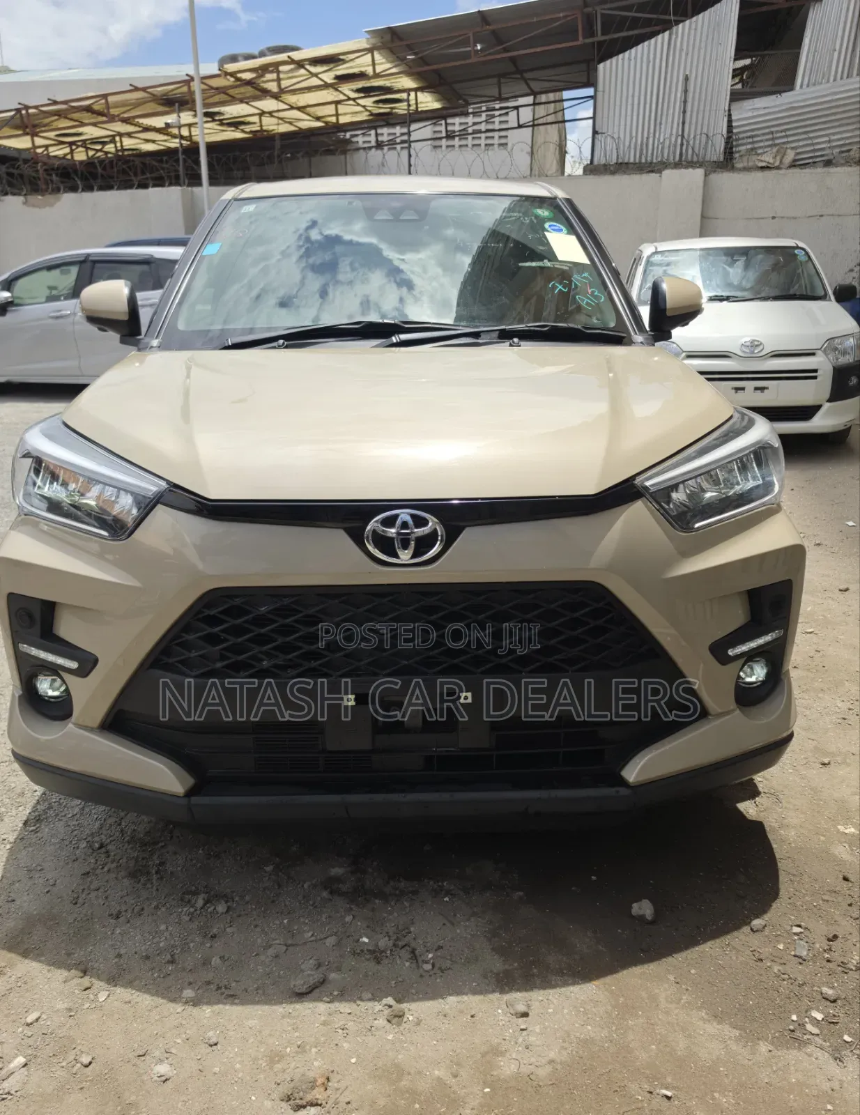Toyota Raize 2019 Gold