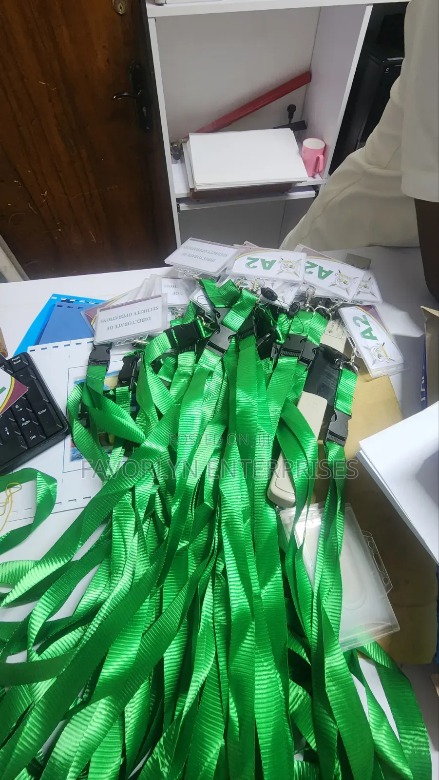 Top Notch Lanyards and Holders Customizing