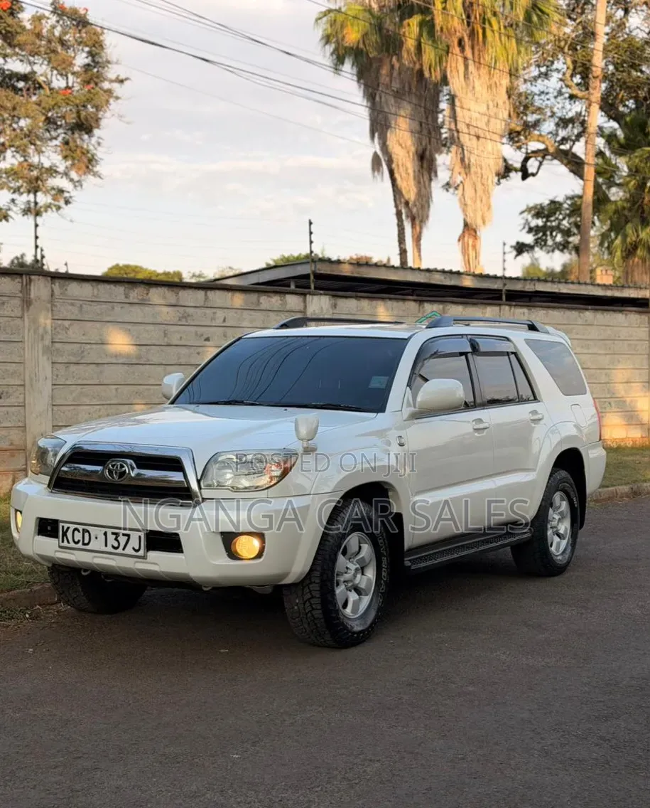 Toyota Hilux Surf 2008 White