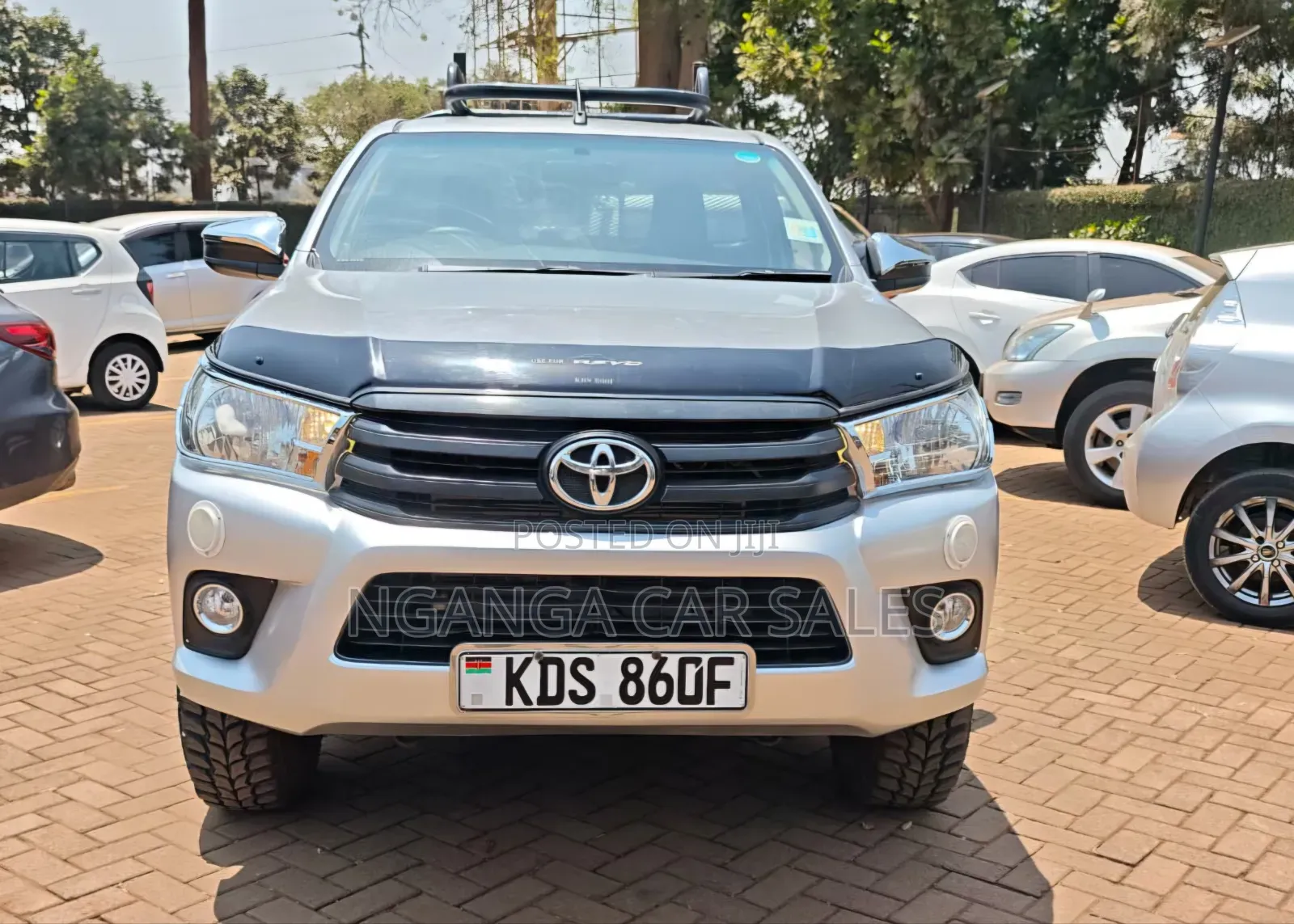 Toyota Hilux 2017 Silver